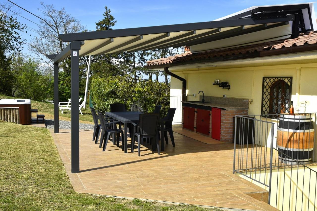 Casavacanzedezza Montecalvo Versiggia Exterior photo