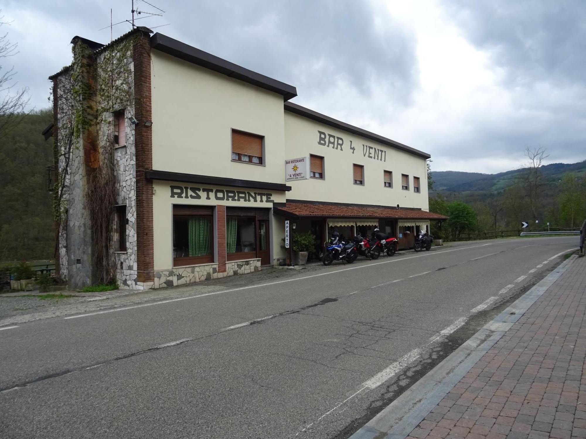 Casavacanzedezza Montecalvo Versiggia Exterior photo